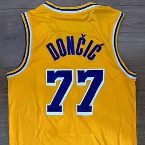 Yellow Basketball Jersey Luka Doncic